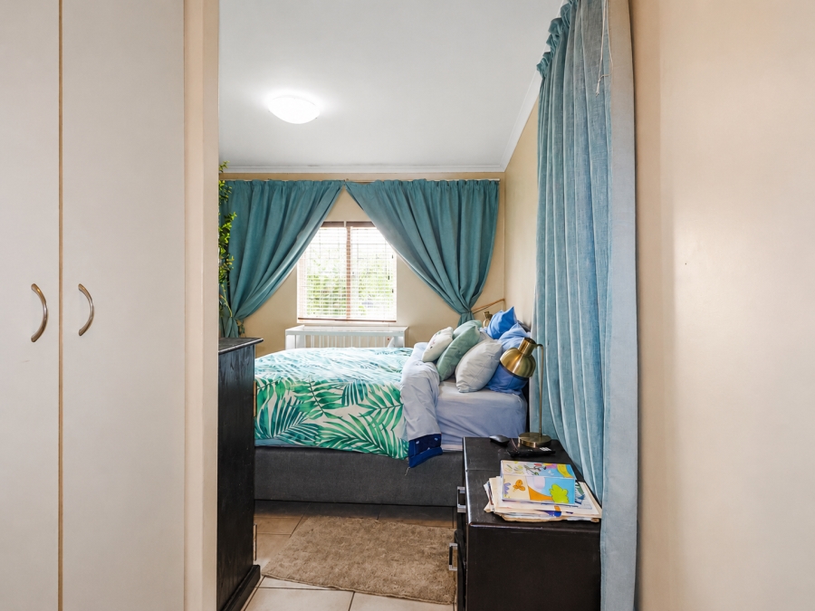 3 Bedroom Property for Sale in Parklands Western Cape